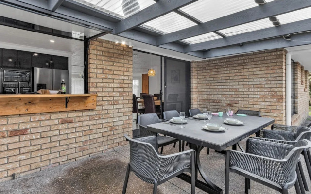 Ultimate Beachside Haven in Cabarita - Pet Friendly