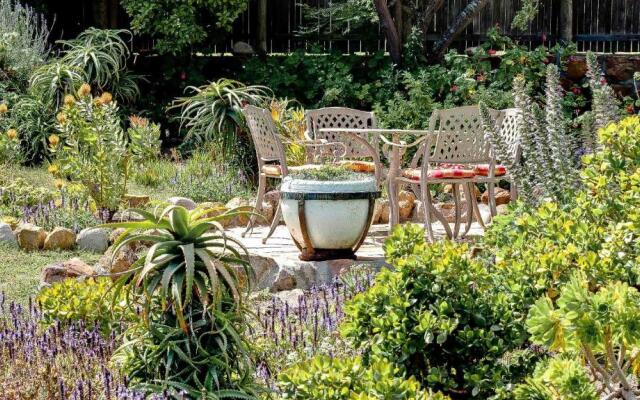 House at Longbeach - upstairs apartment