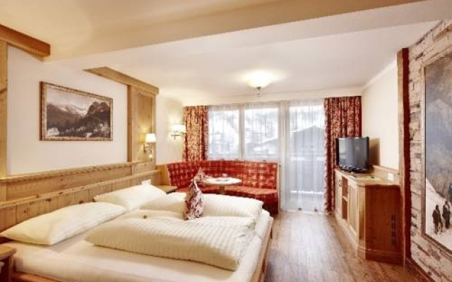 Smaragdhotel Tauernblick