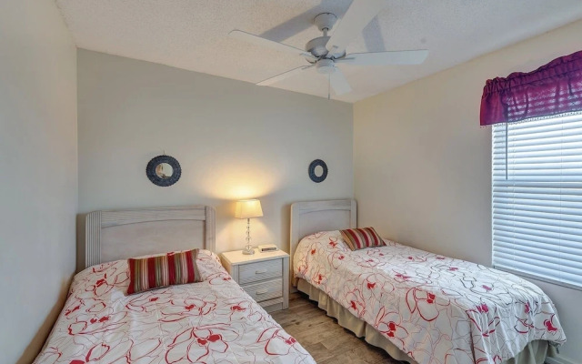 Pelican Beach 0413 2 Bedroom Condo by Pelican Beach Management