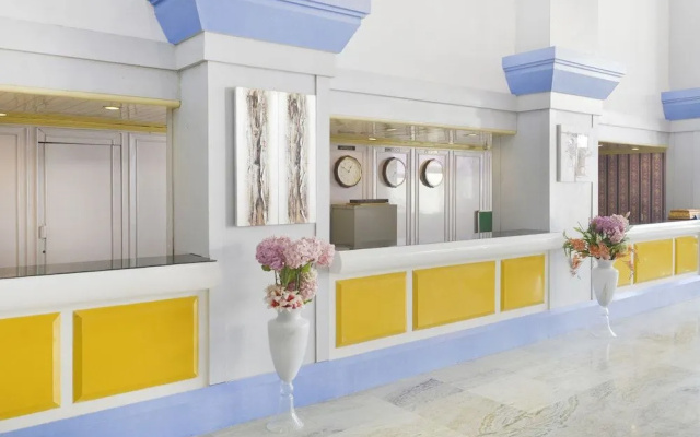 Townhouse 809 Royal Palms Hotel - Rose Collection