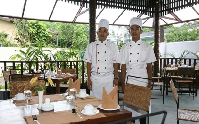 Hotel June Business Bed Breakfast