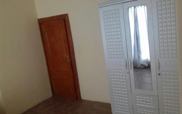 Naisar's Apartments Primrose,Johannesburg