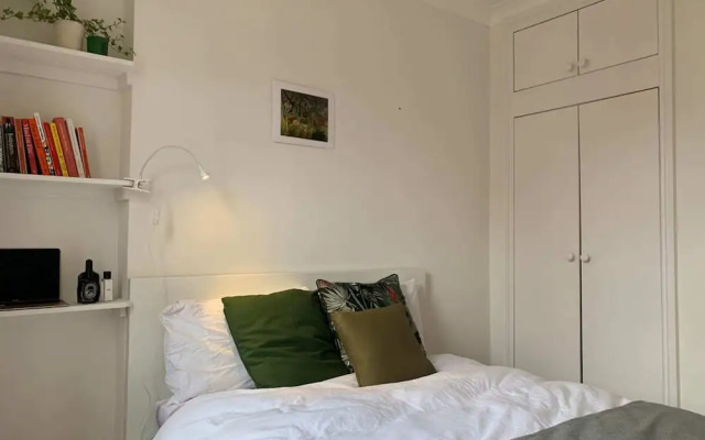 Contemporary & Captivating 2BD Flat - Westminster!