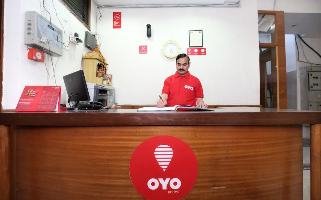 OYO Rooms Sector 7 Madhya Marg