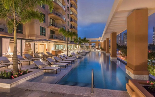 Hilton Grand Vac Club The Grand Islander Waikiki Honolulu