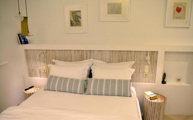 Gallery Suites Parga