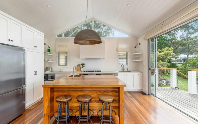 Coast at Hyams 4pm Check Out Sundays