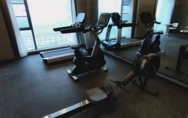 Atour Hotel Wuhan Guanggu Qingnianhui Jinrong Port – Sports – Wuhan