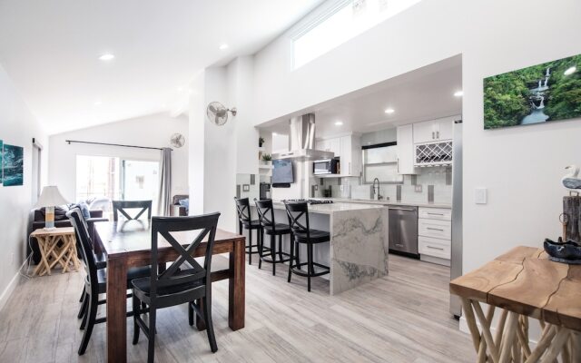 36th St (68238)