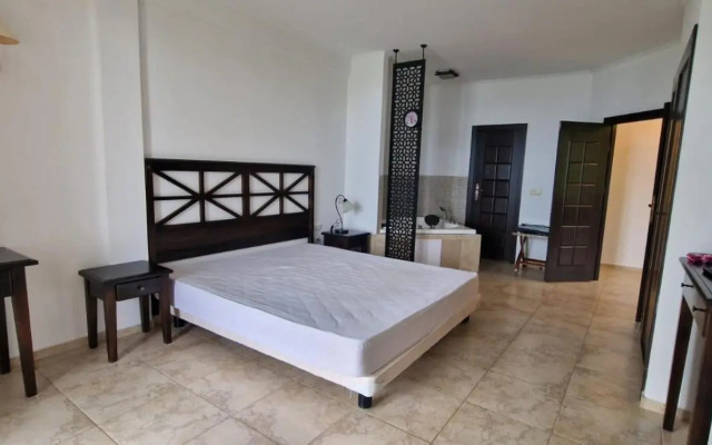 The Cliff Beach & SPA Hotel