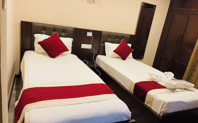 Hotel Lotus Grand