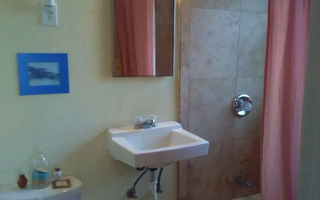 Swashbuckler Motel