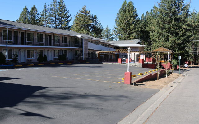 Bluelake Inn at Tahoe