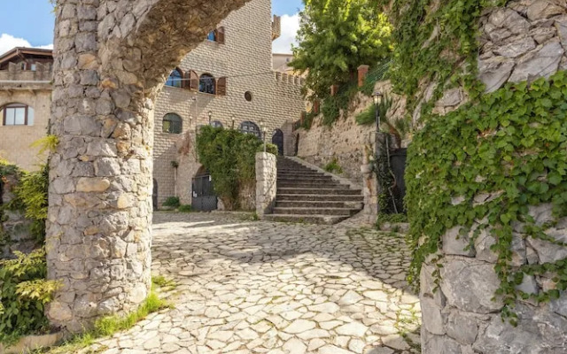 Hotel Castello di Giuliano