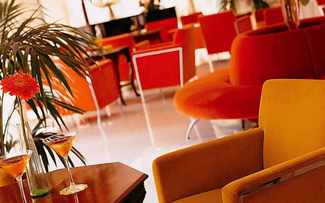 HamilTown Hotel