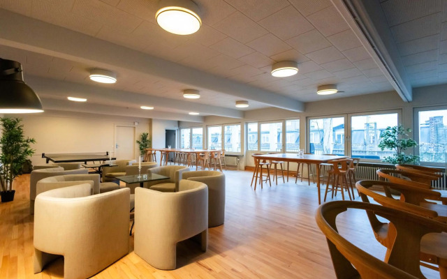 Hotel Maritime