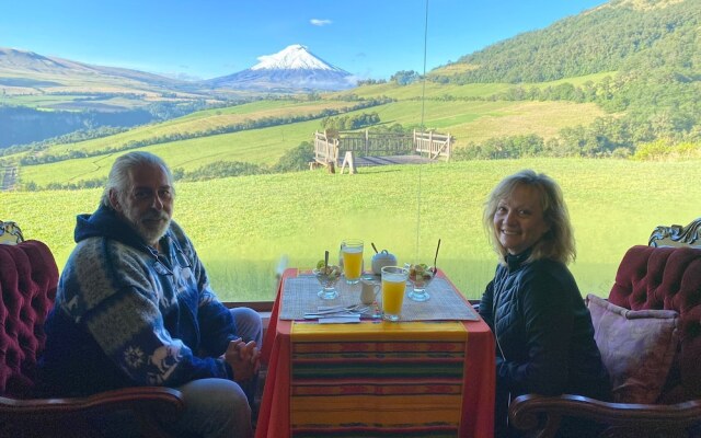 Balcon Al Cotopaxi Hosteria