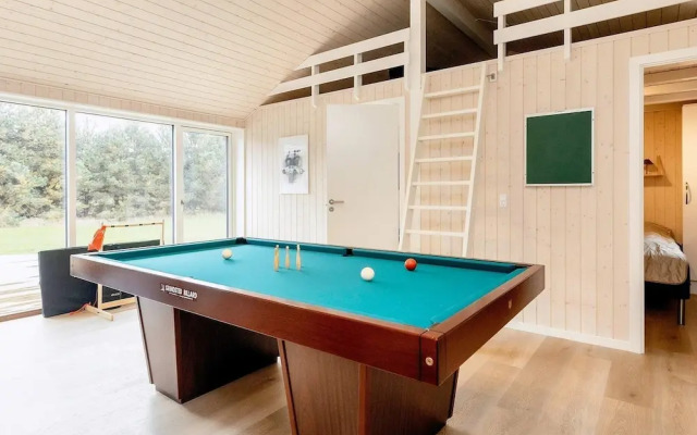 5 Star Holiday Home in Vaeggerlose