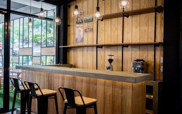 Buathai Loft Hostel Hua Hin