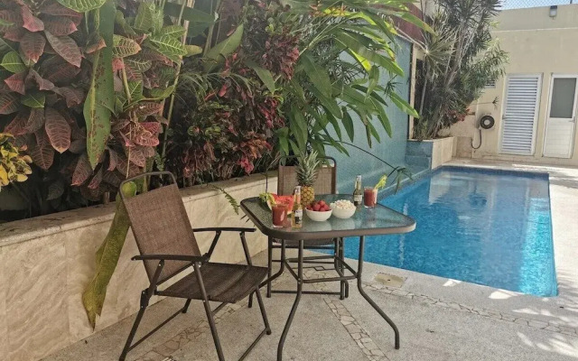 Apartments with Shared Pool and BBQ