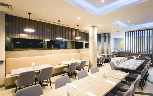 Maldron Hotel Newcastle