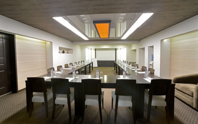 AUA Barsam Suites Yerevan