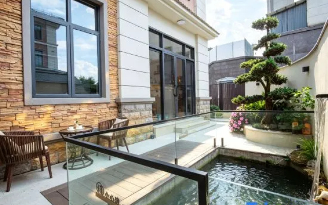 Yunguiqipan · Cloudfall Hot Springs Designer Boutique Stay (Tengyue Ancient Town Yanhu Park) – Outside – Baoshan
