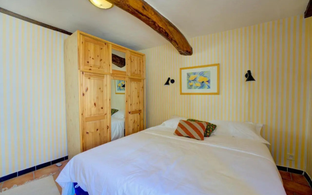 Ancienne Mairie Vieux Village Roquebrune 3 bedroom apartment