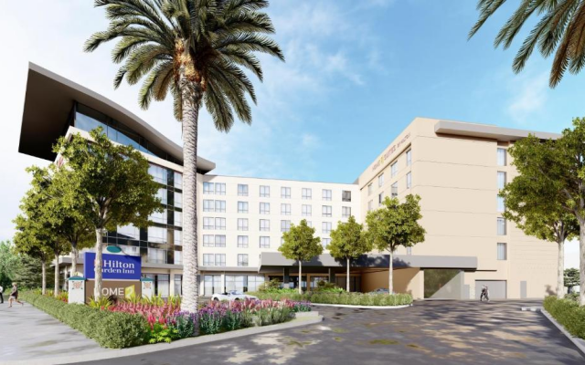 Home2 Suites by Hilton Anaheim Resort