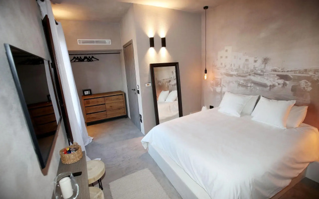 Casa Nostra Luxury Suites