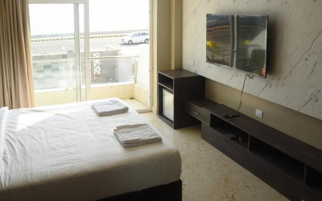 The Bay Suites