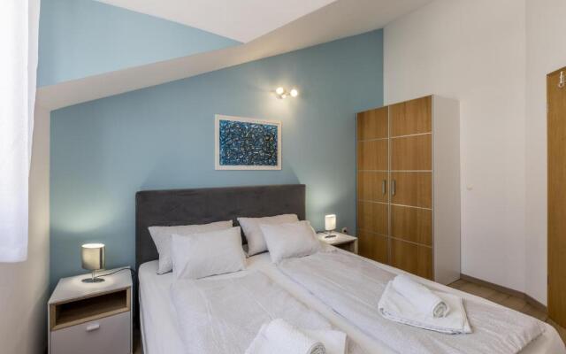 Apartments Jelavic Bol