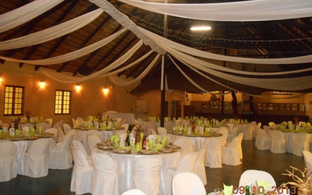 Thatch Palace Lodge