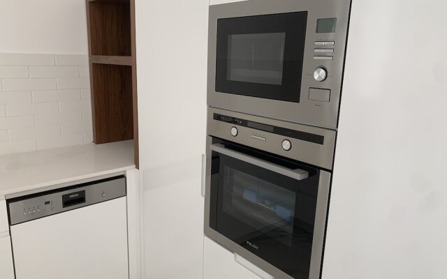 Prince Palace Hadera White Beach