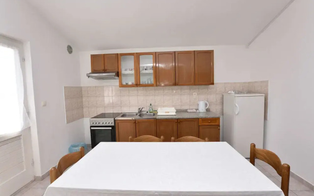 Apartment Damir
