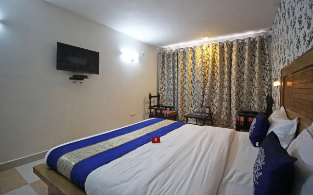 OYO Rooms Near Zero Bridge