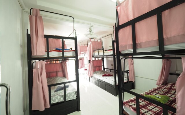 Arisa Hostel