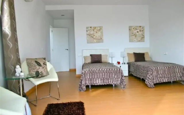 Brand New Villa Close To Beach