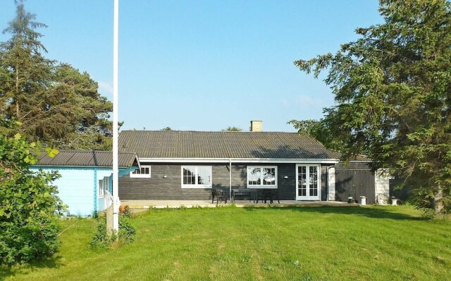 Sprawling Holiday Home in Jægerspris With Private Whirlpool