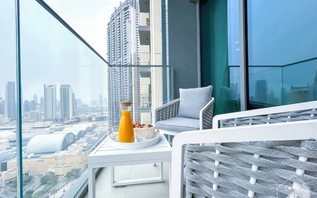 Spacious 3.5 Bedroom Apartment in Burj Royale