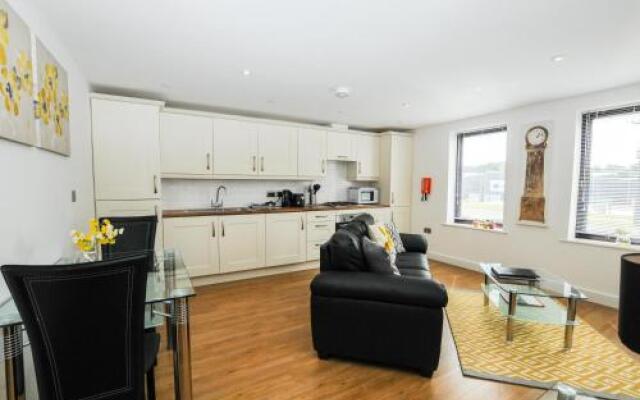 Midland Way Apartments by Your Stay