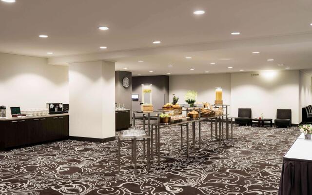 Novotel Melbourne on Collins