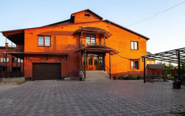 Guest house Kaskad House