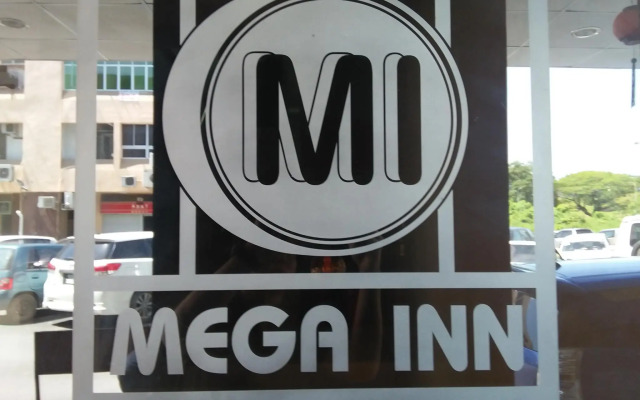 Mega Inn