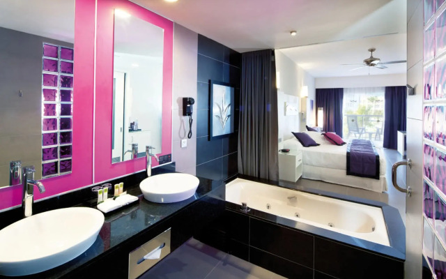 Hotel Riu Palace Bavaro - All Inclusive