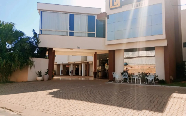 Executive Hotel