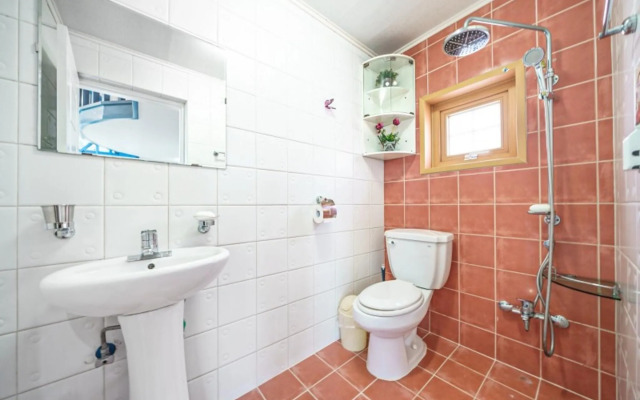 Ganghwado Pine Tree Pension