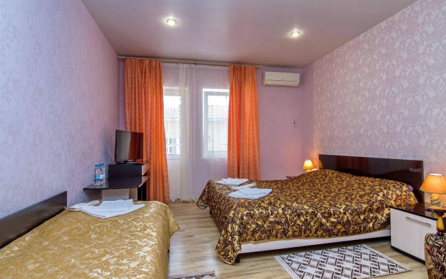 Hotel Kavkaz
