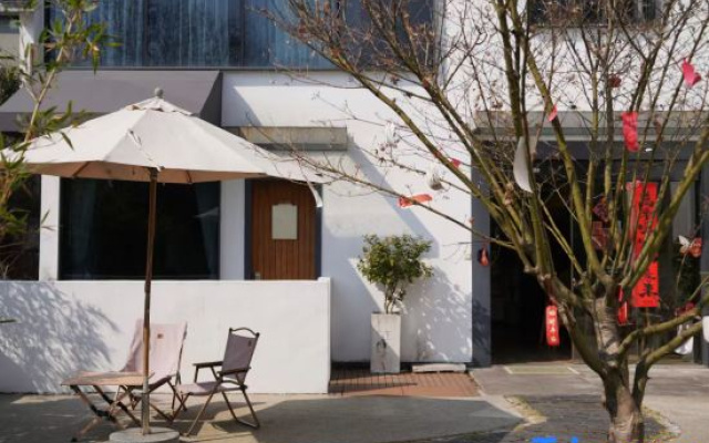 Hangzhou suanaishe homestay